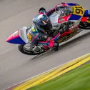 Jaden Immanuel sichert sich seinen ersten Sieg im ADAC Junior Cup 2026 (Foto: Dino Eisele)