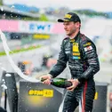 Bereits zum siebten Mal feierte Maro Engel in diesem Jahr auf dem DTM-Podium