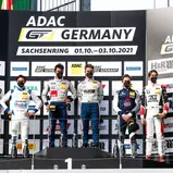 Podium Rennen 2