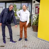 Hermann Tomczyk und Ralph Bohnhorst, Geschäftsführer der Motorsport Arena Oschersleben (v. l.)