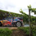 Die Weinberg-Prüfungen begeistern die Rallye-Besucher mit spektakulären Spitzkehren.