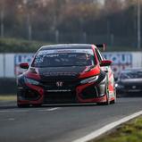 Dominik Fugel gewann im Honda Civic TCR das letzte Saisonrennen