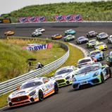 Das Feld der ADAC GT4 Germany in Zandvoort