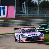 Der Mercedes-AMG GT3 Evo #8 überquerte als Erster die Ziellinie