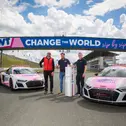 Chris Reinke, Leiter Audi Sport customer racing, Lutz Hübner, CMO der BWT Gruppe, und ADAC Sportchef Thomas Voss (v. l.)