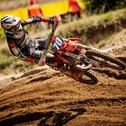 Drei Sandrennen und fünf auf festem Boden warten im neuen Jahr auf die ADAC MX Masters Piloten