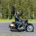 Auf der ADAC Oldtimer-Wanderung für Mofas, Roller & Motorräder geht es für die Teilnehmer durch die Chiemgauer Bergwelt bis ins benachbarte Tirol.