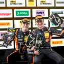 Leyton Fourie und Tim Zimmermann haben das Rennen gewonnen und sind Halbzeitmeister