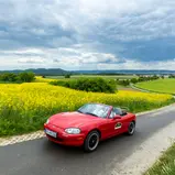 Von der Messe in Friedrichshafen aus ging es bei der ADAC Youngtimer Tour Bodensee 2025 auf rund 180 Kilometern durchs malerische Linzgau