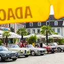 Besonderes Highlight für Zuschauer: In der Fußgängerzone in Merzig, an der Villeroy & Boch Welt und am Hochwälder Wohlfühlhotel stellt ein fachkundiger Moderator die Oldtimer vor.