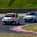 Mike Müller und Cedric Fuchs konnten jeweils einen Lauf zum ADAC Tourenwagen Junior Cup gewinnen. (Foto: ADAC Tourenwagen Junior Cup)