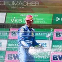 Das dritte Jahr in Folge geht Maro Engel als Titelanwärter ins Finale