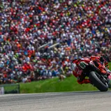 Marc Márquez hat mit seinem zehnten MotoGP-Sieg auf dem Sachsenring ein weiteres Kapitel Geschichte geschrieben.