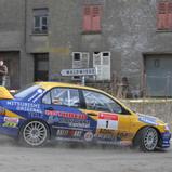 Hermann Gaßner kommt im Mitsubishi Lancer als Masters-Führender nach Stollberg.
