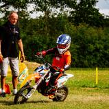 Erfahrene Trainer sorgen für einen sicheren und erfolgreichen Einstieg ins MX