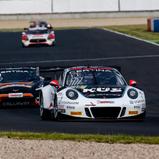 In guter Frühform: Jahn/Cairoli im Porsche 911 von KÜS TEAM75 Bernhard