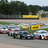 #89 / RTR Projects / KTM X-Bow GT4 / Matej Pavlicek / Lennart Marioneck, #13 / Team Zakspeed / Mercedes-AMG GT4 / Jan Marschalkowski / Théo Nouet