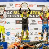 Tageswertung beim ADAC MX Youngster Cup v.l.n.r.: Mike Gwerder ( Schweiz / KTM / WZ-Racing ), Cato Nickel ( Deutschland / KTM / WZ-Racing ) und Peter König ( Deutschland / KTM / KTM Sarholz Racing Team / ADAC Berlin-Brandenburg e.V. )