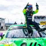 #90 Ayhancan Güven (TUR / Porsche 911 GT3 R / Manthey EMA), Sachsenring