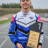 X30 Senior-Champion Herolind Nuredini