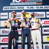 #21 / Szymon Ladniak / JP Motorsport / VW Golf GTI TCR SEQ, #97 / Nico Gruber / Hyundai Team Engstler / Hyundai i30 N TCR, #80 / René Kircher / VOLKSWAGEN Team OETTINGER / VW Golf GTI TCR SEQ