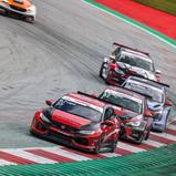 Aktuell der schnellste Junior: Marcel Fugel im Honda Civic TCR