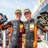 Tim Zimmermann und Leyton Fourie bei ihrem ersten Saisonsieg in Zandvoort