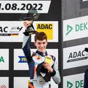 Valentin Kluss (15/Bad Mergentheim/PHM Racing) freute sich über sein erstes Podium in der ADAC Formel 4