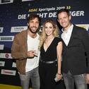 Max Giesinger mit Moderatorin Andrea Kaiser und Rallye-Weltmeister Sébastien Ogier