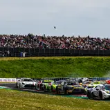 Luca Engstler gewann in Oschersleben sein erstes DTM-Rennen