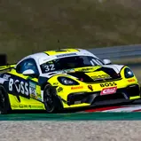 #32 Lucia Schneider / Maxi Schreyer / Porsche 718 Cayman GT4 RS CS / AVIA W&S Motorsport