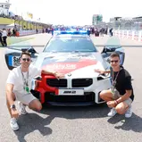 DTM-Champion Sheldon van der Linde und sein Bruder Kelvin beim LIQUI MOLY Motorrad Grand Prix Deutschland