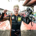 Oliver Bearman ist Meister der ADAC Formel 4