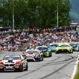 Diesen BMW M4 GT4 pilotiert Gabriele Piana