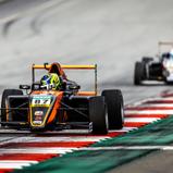 #87 / Oliver Bearman / Van Amersfoort Racing