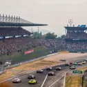 Volle Tribünen beim Samstagsrennen der DTM auf dem Nürburgring