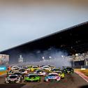 Das ADAC GT Masters startet 2022 fest um 13:00 Uhr