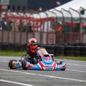 Tom Wickop bejubelt X30 Junior-Sieg