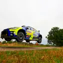 Philip Geipel gewann mit Co-Pilotin Jennifer Lerch die ADAC Rallye Stemweder Berg