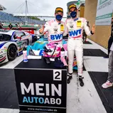  In Lauerstellung: die Mercedes-AMG-Piloten Maro Engel und Luca Stolz (v. l.)