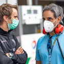 Legenden: Juan Pablo Montoya (r.) traf am Nürburgring ADAC GT Masters-Teamchef Timo Bernhard