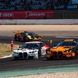 #11 Leyton Fourie / Tim Zimmermann / BMW M4 GT3 Evo / FK Performance Motorsport, #56 Juliano Holzem / Sandro Holzem / BMW M4 GT3 Evo / Schubert Motorsport, Nürburgring