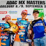 ADAC MX Masters 2018, Gaildorf, Gesamtsiegerehrung beim ADAC MX Junior Cup 125 v.l.n.r.: Mike Gwerder ( Schweiz / KTM ), Lion Florian ( Deutschland / KTM ) und Rick Elzinga ( Niederlande / Yamaha / MJC Yamaha Team )
