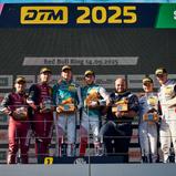Sandro Holzem/Juliano Holzen, Finn Wiebelhaus/Salman Owega, Simon Birch/Leo Pichler (v.l.n.r.)