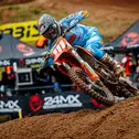 Lukas Leok setzte Moritz Ernecker unter Druck und siegte am Ende im ADAC MX Junior Cup 125 