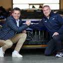 Von links nach rechts: Michael Strohmenger (Geschäftsführer von CineStar) und Thomas Voss (ADAC Motorsportchef)