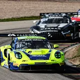 Porsche-Duo auf Platz fünf: Finn Gehrsitz und Sven Müller 