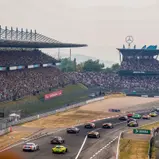 Volle Tribünen beim Samstagsrennen der DTM auf dem Nürburgring
