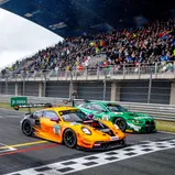 Nur 0,017 Sekunden trennten Morris Schuring und Marco Wittmann (l-r)