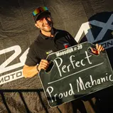 Mechaniker von Roan van de Moosdijk ( Niederlande / KTM / KOSAK RACING TEAM ) beim ADAC MX Masters